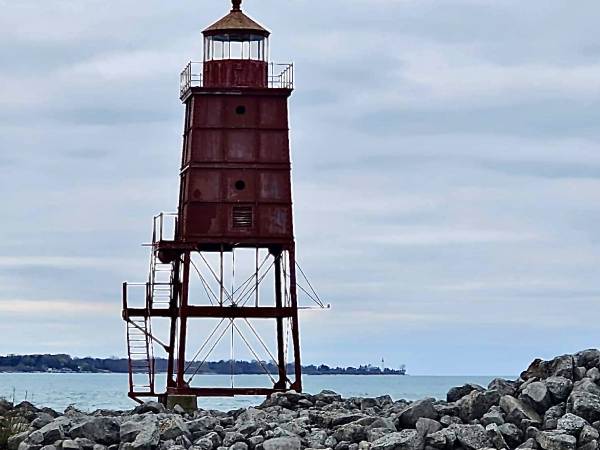 Racine Breakwater Lighthouse
